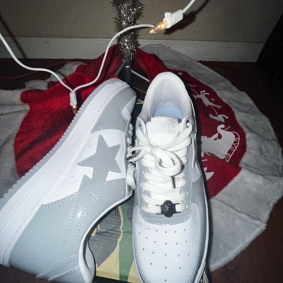 Hi I have Sliver & White Bape Bathing Ape Shoes Size 10 - Picture 7 of 12
